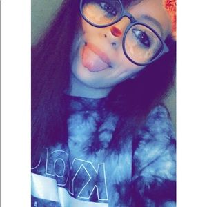 Meet your Posher, Ashlee